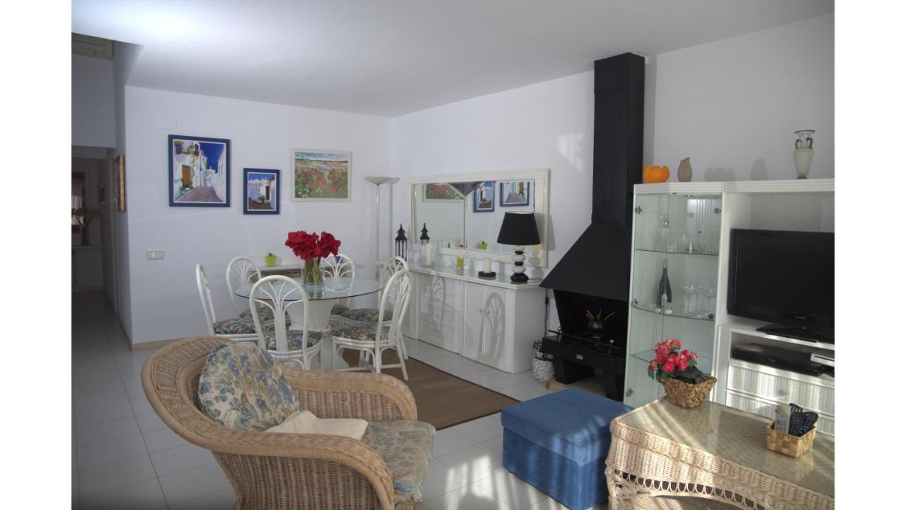 산펠리우데기솔스 Lloguer30 Margaret'S Family House With Pool And Parquing 빌라 외부 사진