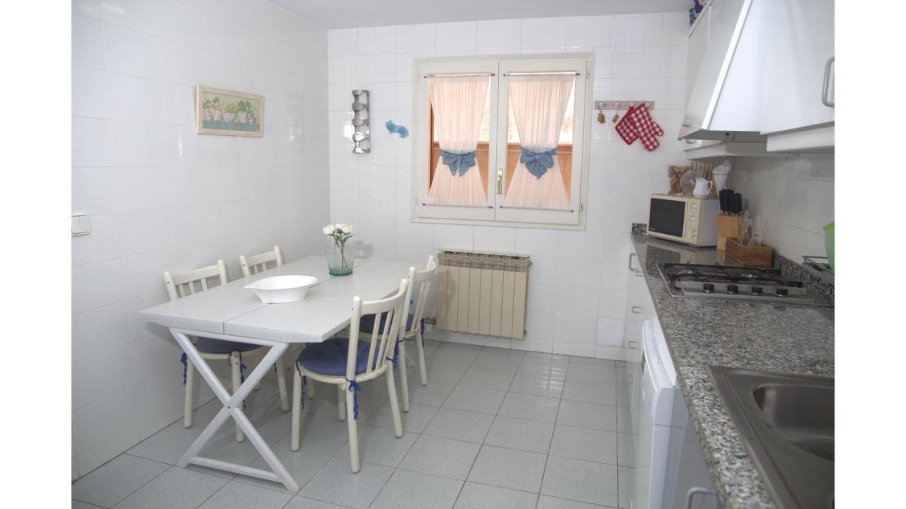 산펠리우데기솔스 Lloguer30 Margaret'S Family House With Pool And Parquing 빌라 외부 사진