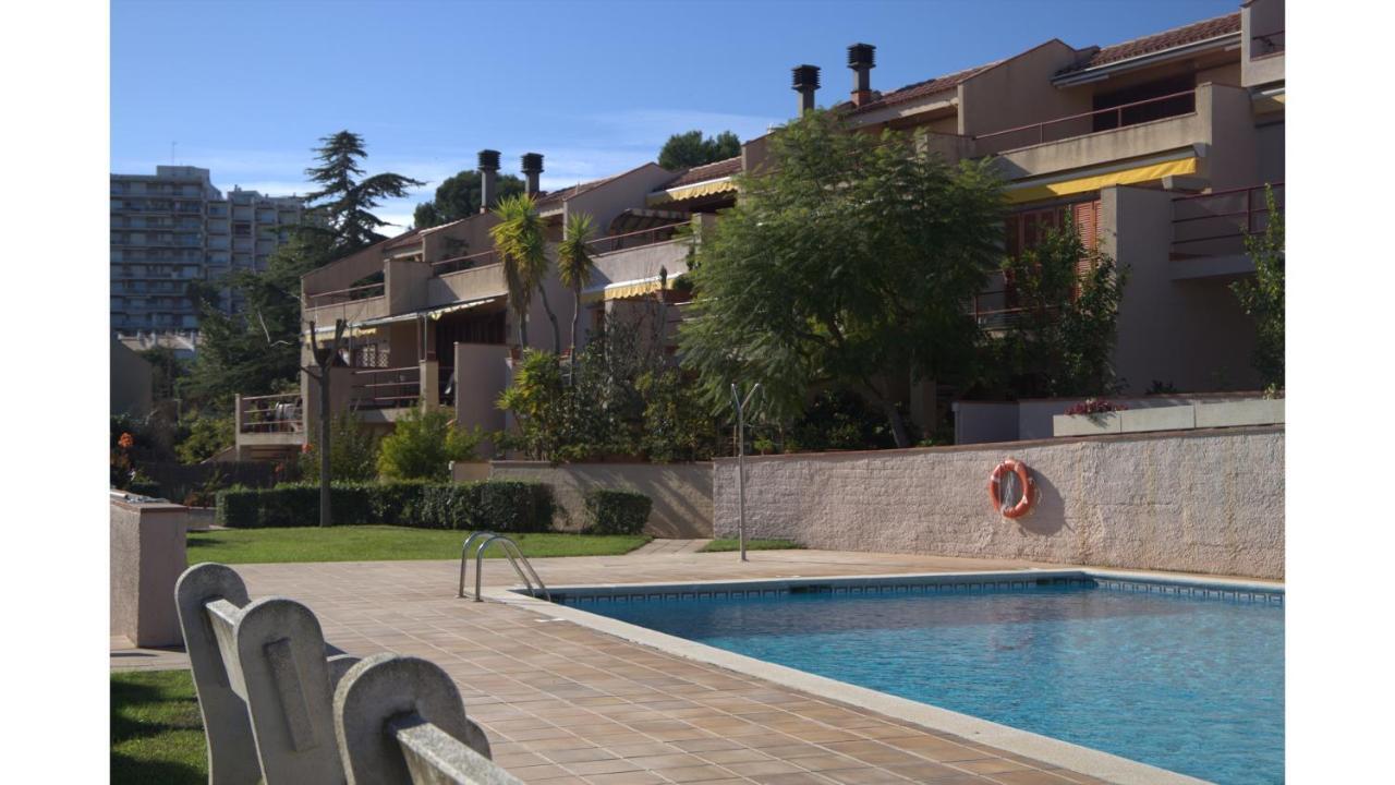 산펠리우데기솔스 Lloguer30 Margaret'S Family House With Pool And Parquing 빌라 외부 사진